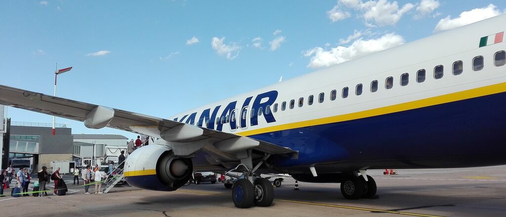 Ryanair 2798895 1920